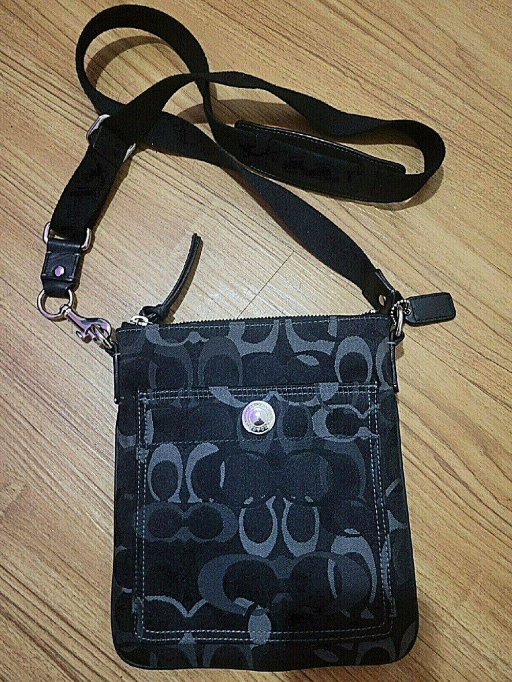 Coach Vintage Black Canvas Courier Swingpack Crossbody 2005